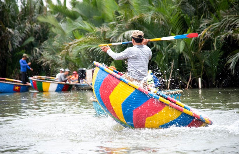 ทัวร์เวียดนามกลาง ดานัง บานาฮิลล์ สวนสนุก The Fantasy Park สะพานมังกร ชายหาดหมีเคว (พักบาน่าฮิลล์ 1 คืน 4 วัน 3 คืน สายการบินแอร์เอเชีย