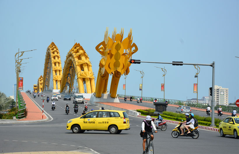 ทัวร์เวียดนามกลาง ดานัง ปีใหม่ บานาฮิลล์   เมืองโบราณฮอยอัน วัดหลินอึ๋ง ล่องเรือกระด้ง 4 วัน 3 คืน สายการบินแอร์เอเชีย