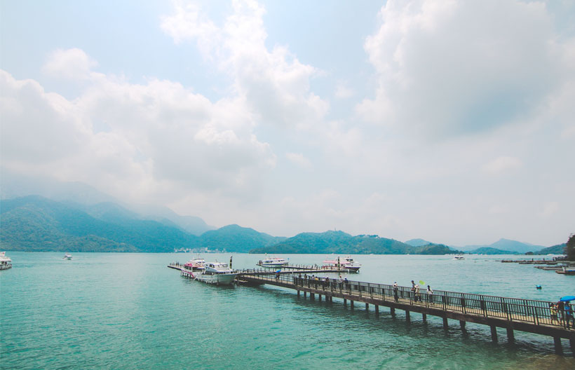 ทัวร์ไต้หวัน หมู่บ้านโบราณจิ่วเฟิน อุทยานแห่งชาติเย๋หลิ่ว  ล่องเรือทะเลสาบสุริยันจันทรา  4 วัน 3 คืน สายการบินไทยเวียดเจ็ท แอร์