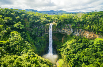 ทัวร์แอฟริกา สัมผัสความสวยงามทางธรรมชาติกับ 3 เกาะใหญ่แห่งมหาสมุทรอินเดีย มอริเชียส มาดากัสการ์ รียูเนียน  11 วัน 8 คืน สายการบินแอร์ ออสตรอล,แอร์ มาดากัสการ์,แอร์ มอริเชียส