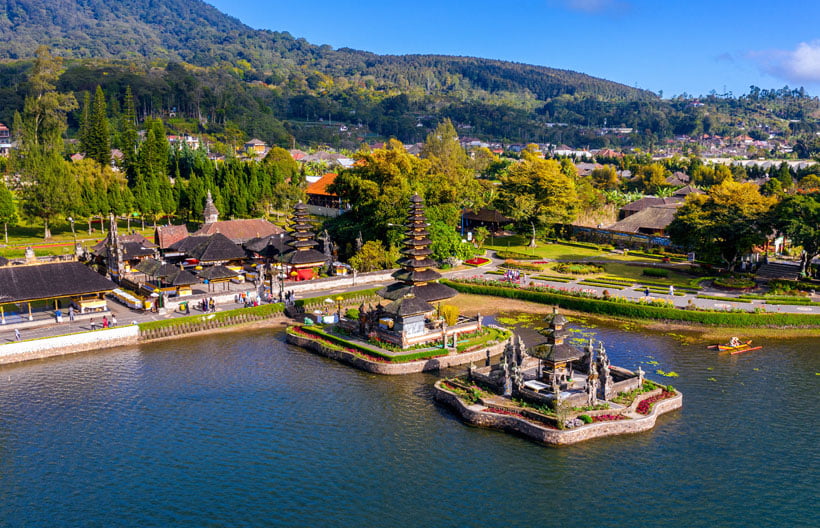 ทัวร์เอเชีย อินโดนีเซีย บาหลี บุโรพุธโธ อีเจี้ยน ภูเขาไฟโบรโม วิหารทานาลอต มหาเจดีย์บุโรพุทโธ 8 วัน 7 คืน สายการบินแอร์เอเชีย