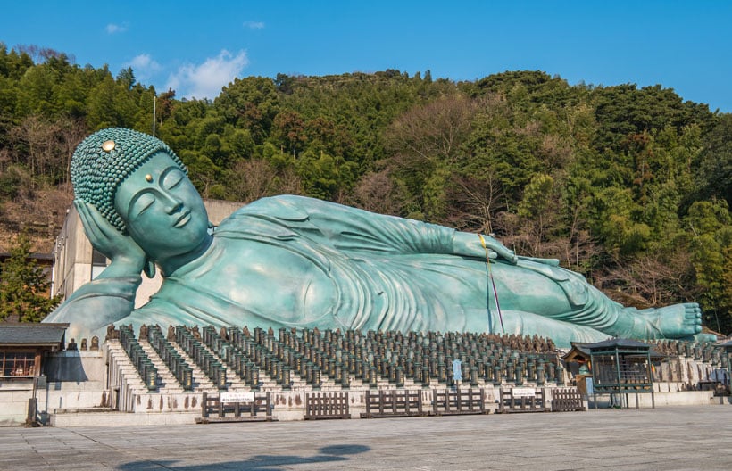 ทัวร์ญี่ปุ่น ฟุกุโอกะ นางาซากิ  Huis Ten Bosch ยูฟุอิน บ่อนรกทะเลเดือด วัดพระนอนนันโชอิน 5 วัน 3 คืน สายการบินไทยเวียดเจ็ท แอร์