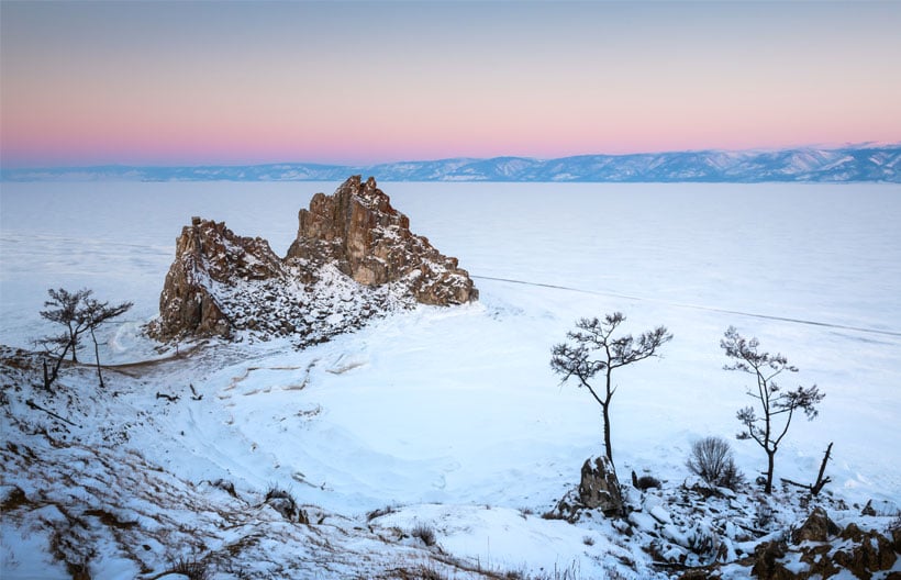 ทัวร์รัสเซีย ไบคาล แหลมบรูคาน โขดหินชามาน เกาะโอล์คอน นั่งเรือตะลุยน้ำแข็ง 6 วัน 5 คืน สายการบินแอโรฟลอต