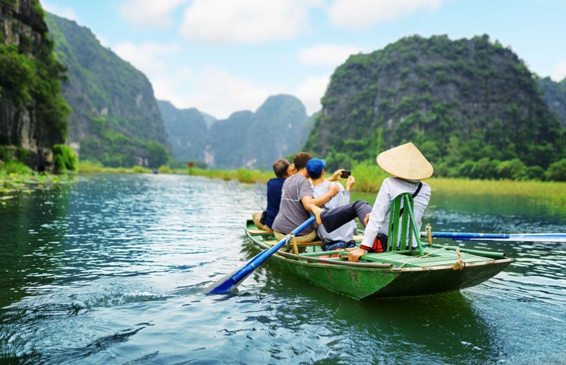 ทัวร์เวียดนามเหนือ ฮานอย ซาปา ฟานซิปัน นิงห์บิงห์  วัดเฉินก๊วก  ล่องเรือตามก๊ก 4 วัน 3 คืน สายการบินแอร์เอเชีย