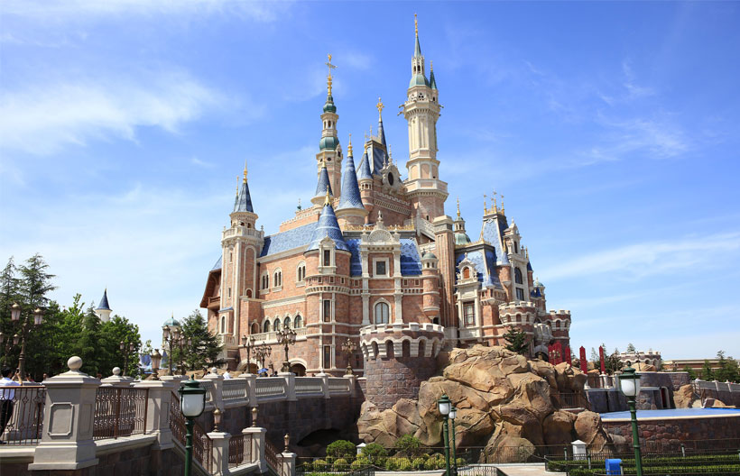 ทัวร์จีน ปักกิ่ง เซี่ยงไฮ้  เที่ยว2สนุก UNIVERSAL STUDIO BEIJING  SHANGHAI DISNEYLAND พระราชวังโบราณกู้กง 6 วัน 4 คืน สายการบินแอร์ ไชน่า